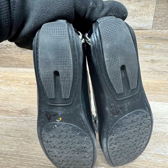 Anne Klein Ritchey Black Patent Leather Buckle Accent Flats Women's Size 6 - Picture 4 of 6